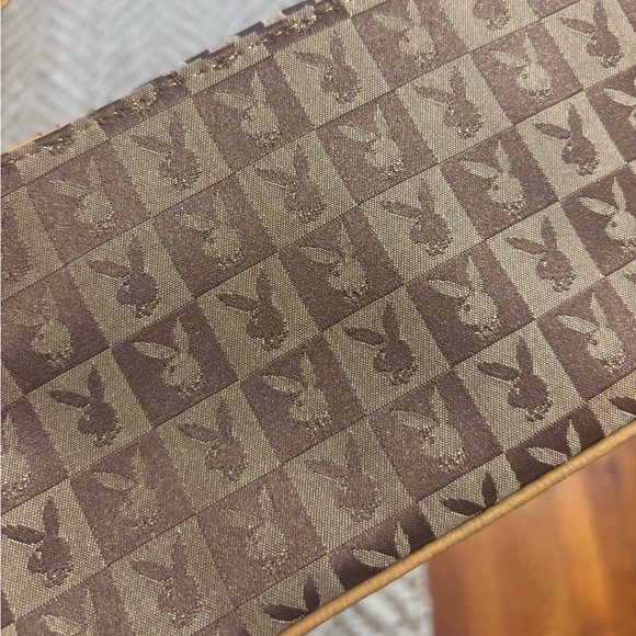 ✨ RARE ✨ VINTAGE PLAYBOY • Checkered Shoulder Bag - Picture 2 of 8